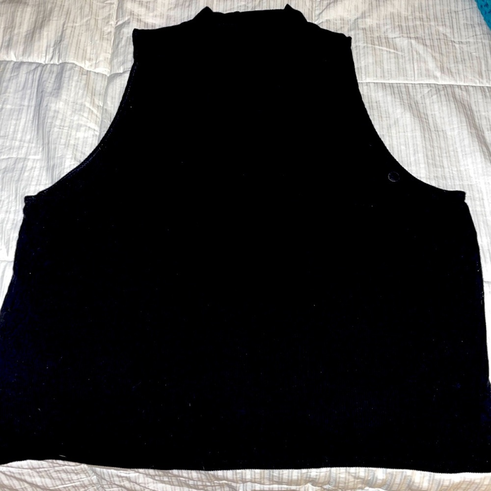 Brand New American Eagle mock neck top!